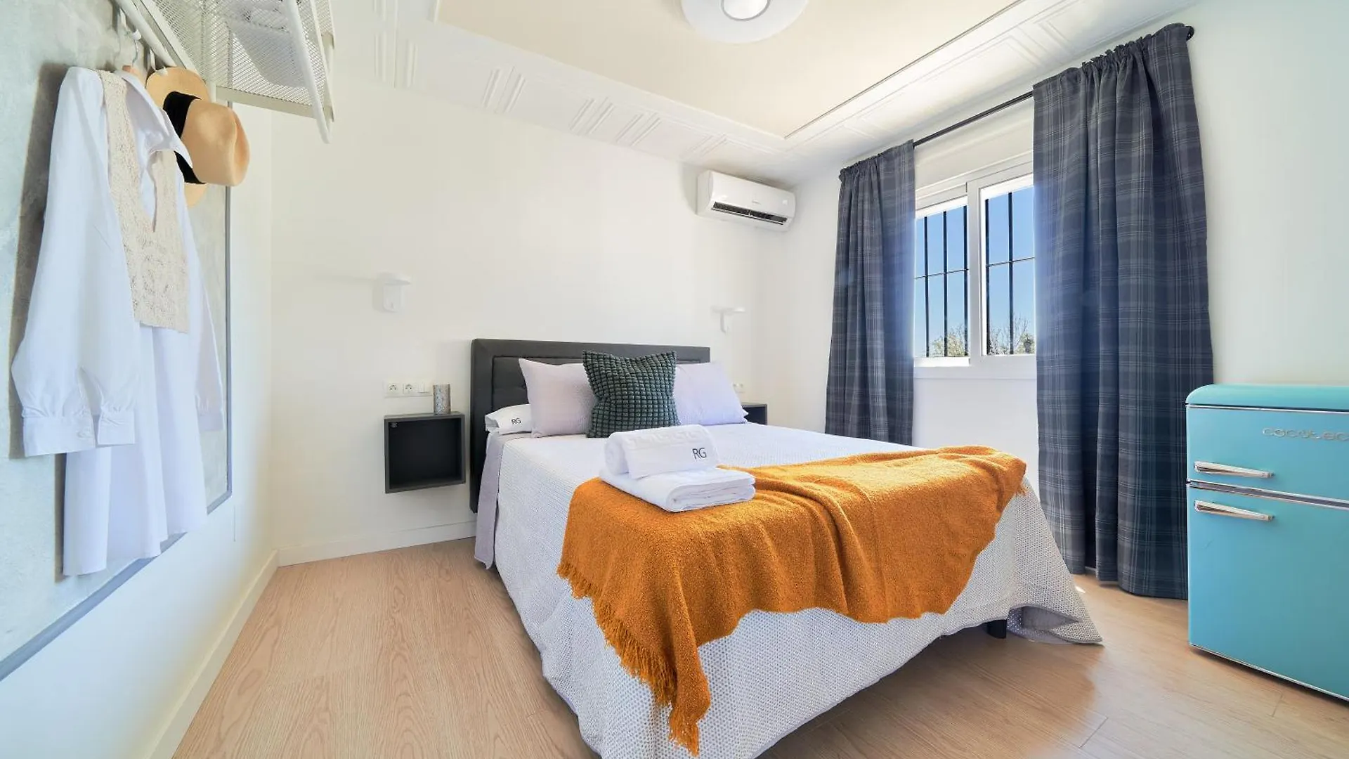 Penzion Hotel Rg Duque De Aveiro Màlaga